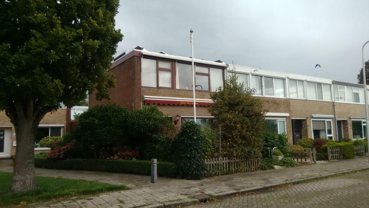 Bordine Guesthouse Leeuwarden Eksteriør bilde